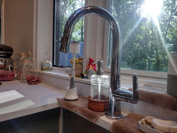 Customer Provided Fixtures Customer Provided Fixtures